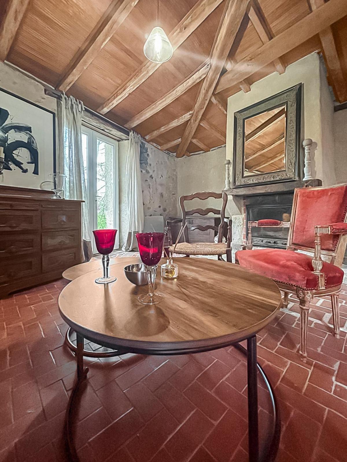 Holiday home Le Clos Des Ecorcins - Terrasse - Parking Prive