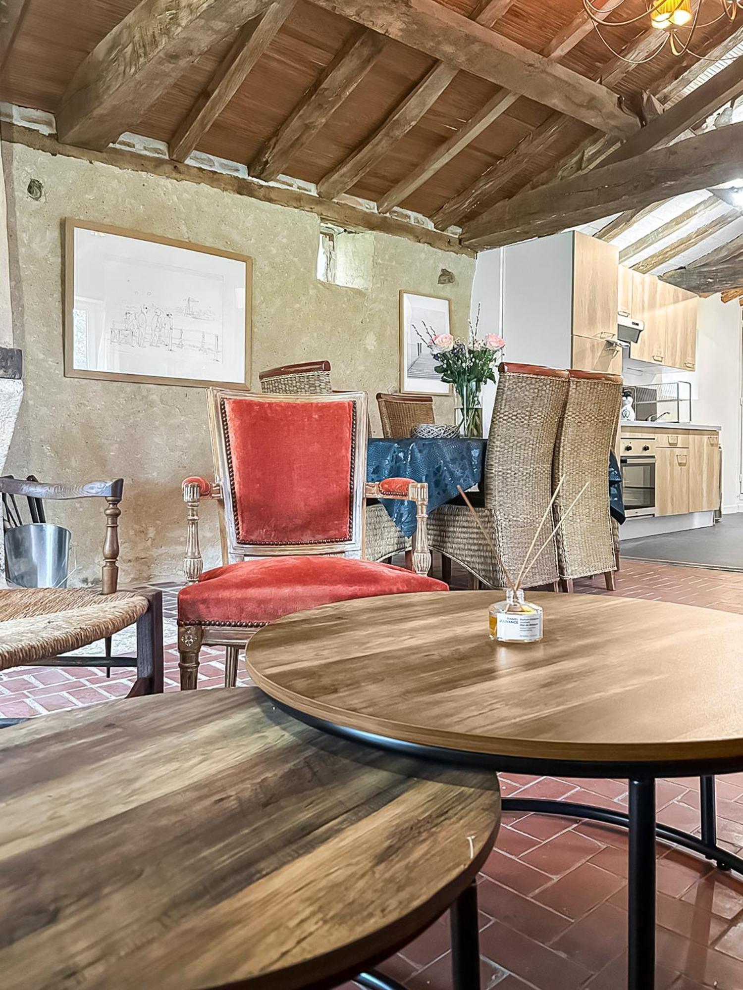 Holiday home Le Clos Des Ecorcins - Terrasse - Parking Prive